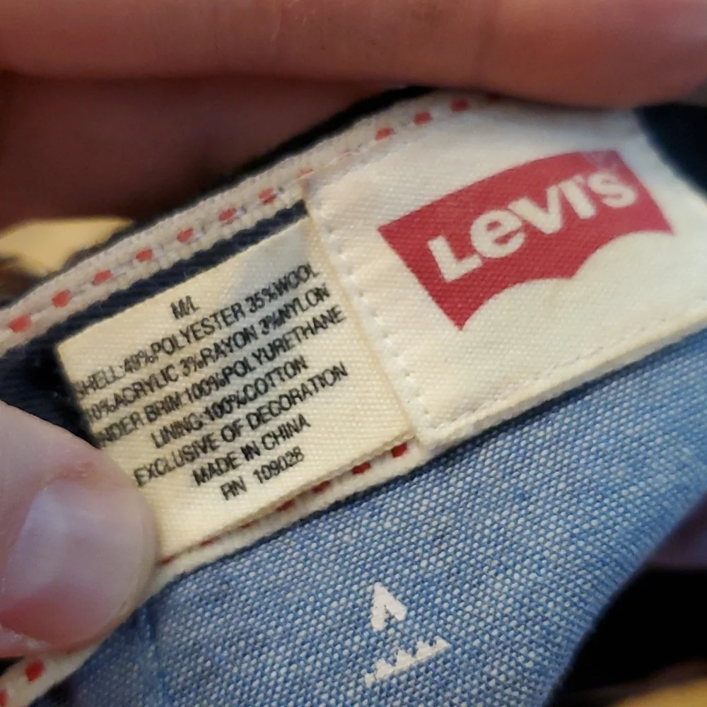 Levis newsboy style